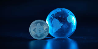 L'intégration des cryptomonnaies au sein du système financier traditionnel mondial